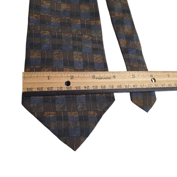 Geoffrey Beene Vintage Designer Men Blue Brown Checkered Silk Tie Gift Dad - Picture 3 of 5